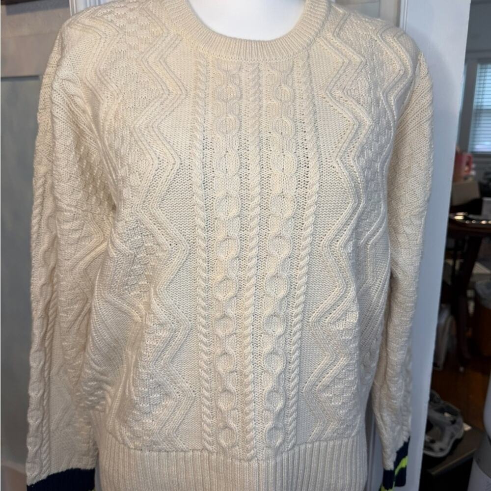 Vineyard Vines Varsity Pop Fisherman Cable Knit Sweater Size S - Picture 2 of 8